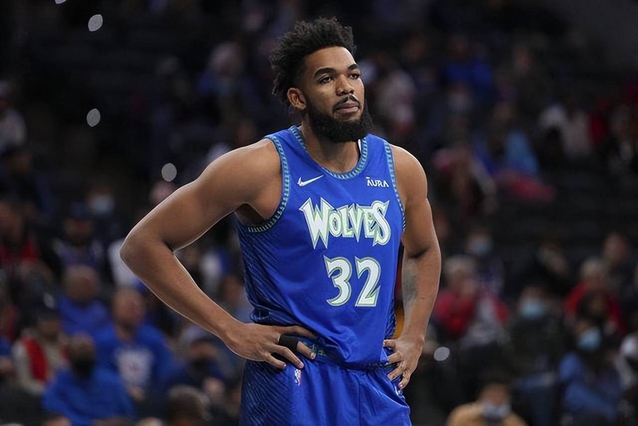 NBA新秀回顾！唐斯当选本赛季最佳新秀