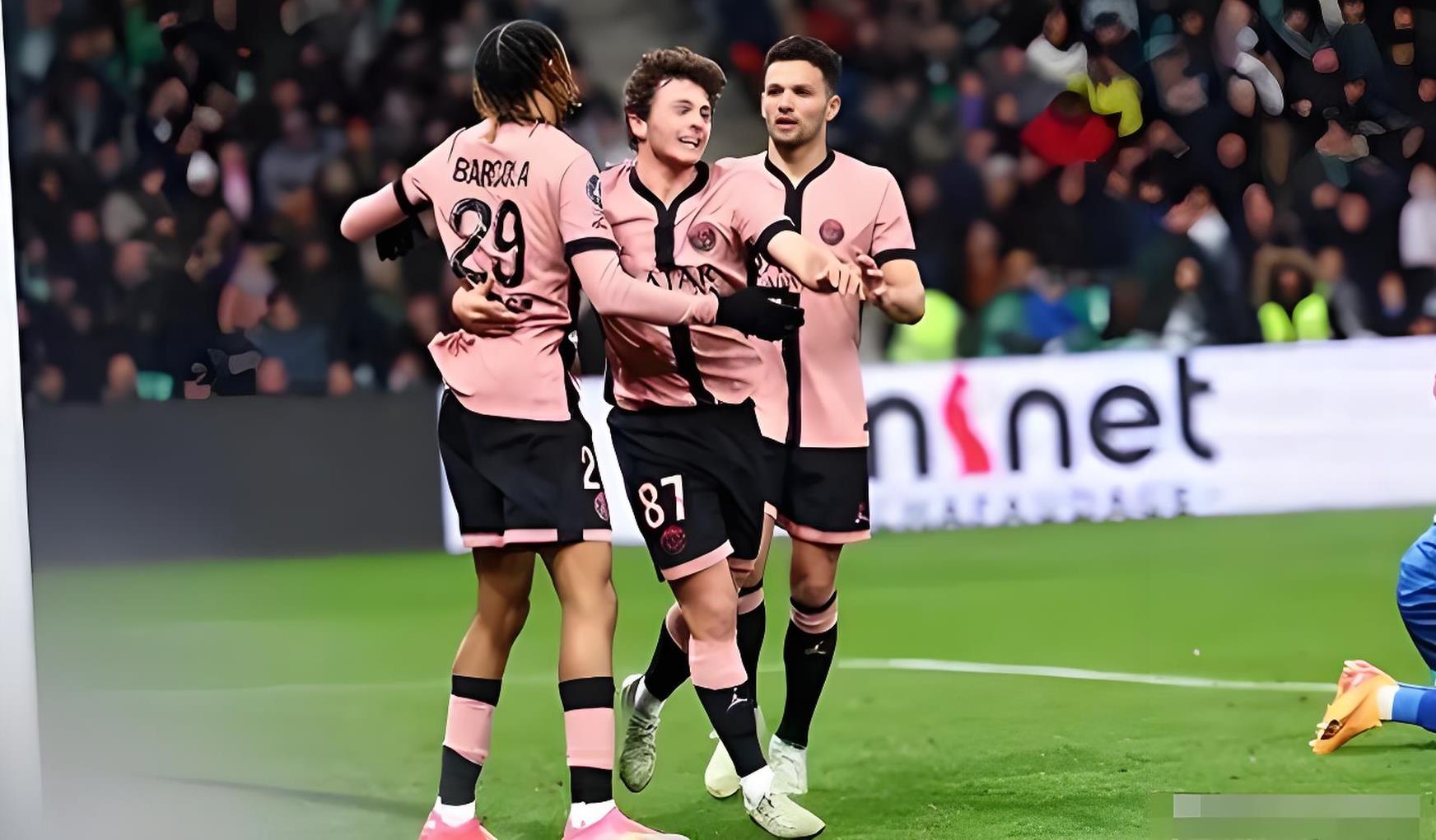 利物浦场地方阻交流迅速，欧冠前途动荡的简单介绍