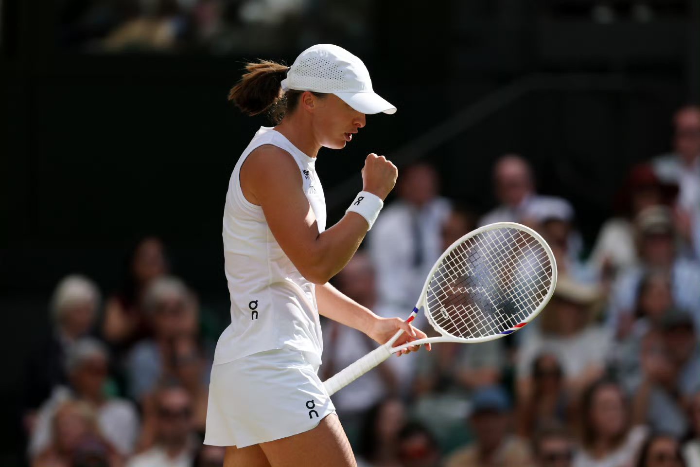 美国网球队力克英国网球队，瓦林卡绝境逆转的简单介绍